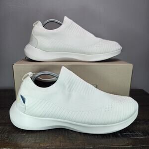 NEW Vessi Everyday Move Sneaker Womens Size 8 Waterproof Shoes Polar White